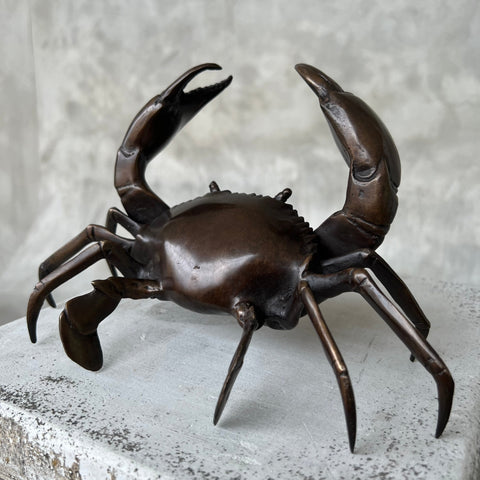 Lifelike Crab Replica